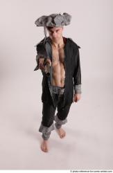  JACK PIRATE STANDING POSE WITH GUN